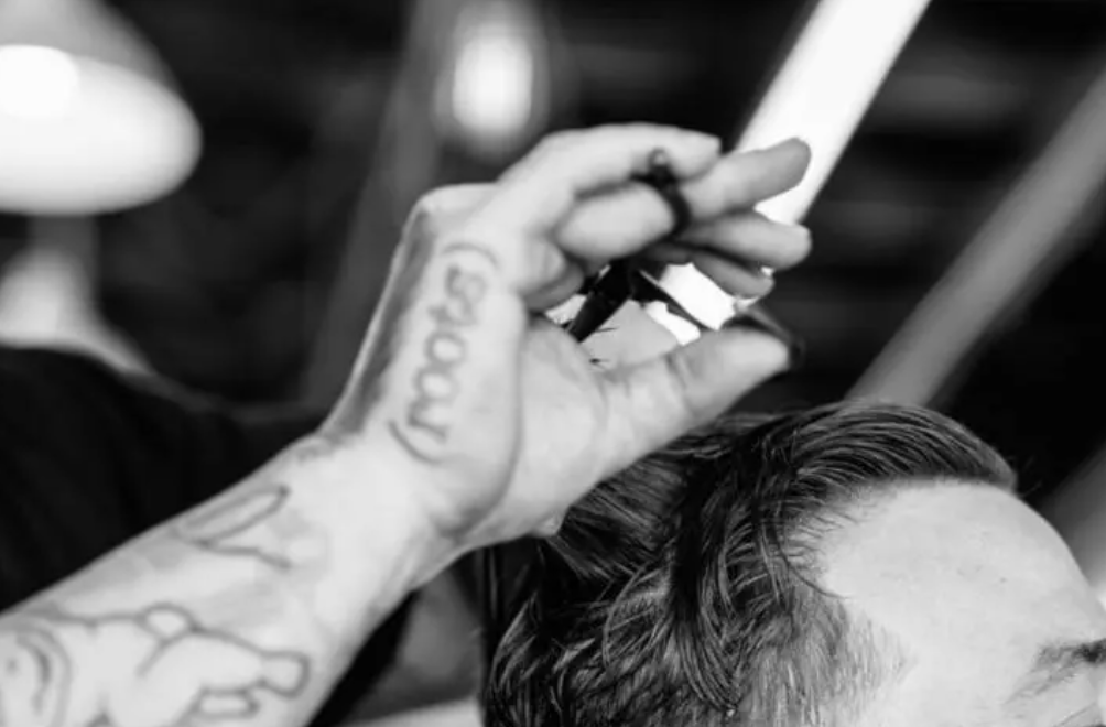 美发招人在哪个网站比较好找